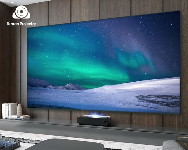 بررسی رنگ در پروژکتور 4K با پروژکتور فول اچ دی